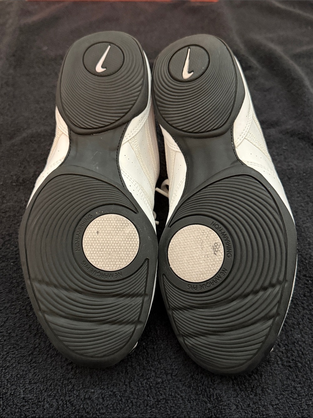 Women’s Nike Musique III SL Sneakers - Picture 7 of 9